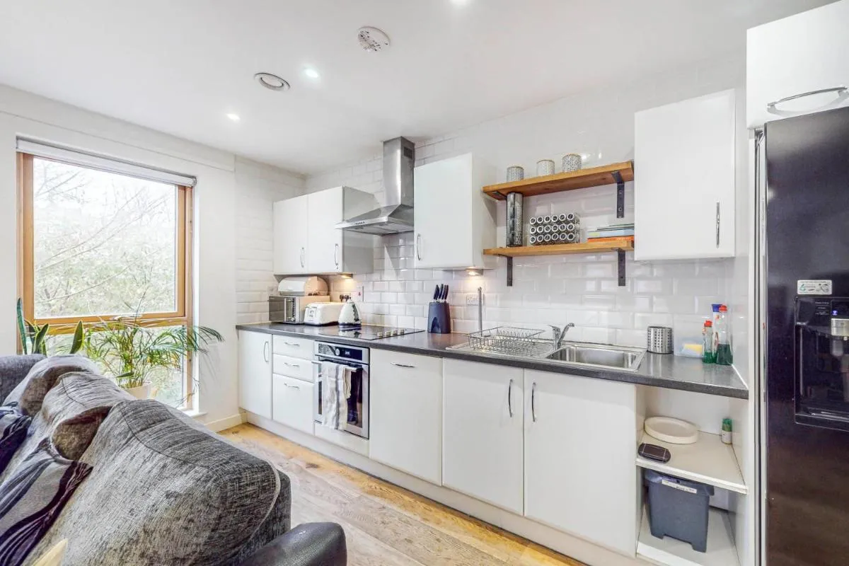 Image 4 of Modern 2Bed – 5min to Highbury & Islington Station
