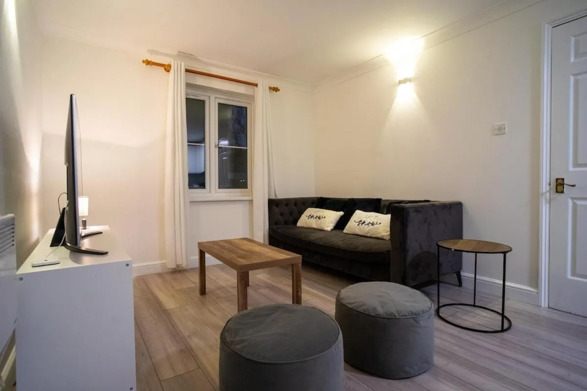 Image 5 of Modern 2- bed home with a cosy living Space