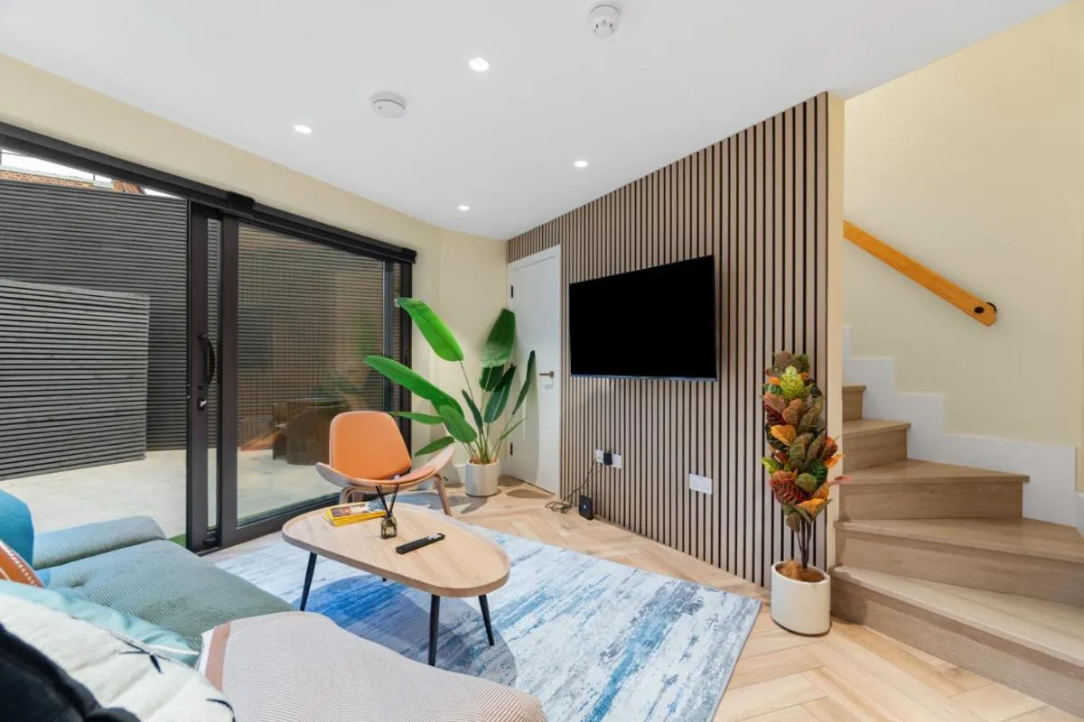Image 5 of Modern Apartment Ideal for Families and Working Professionals