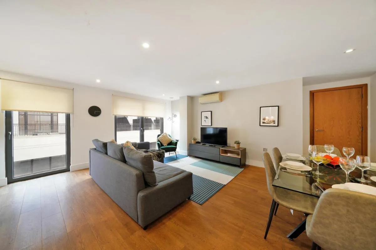 Image 5 of Modern Apartments in Bayswater Central London FREE WIFI & AIRCON by City Stay Aparts London