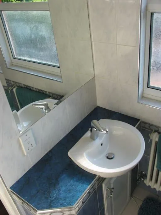 Image 4 of Modern Cosy Private Studio, WIFI, IP-TV, Must See