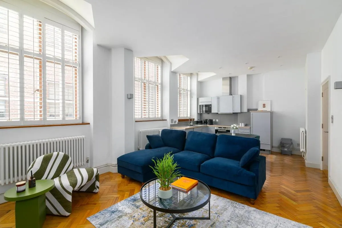 Image 4 of Modern Executive 2BR Apartment Heart of City of London