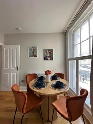 Image 4 of Modern Flat in Central London