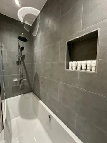 Image 5 of Modern Flat in Central London