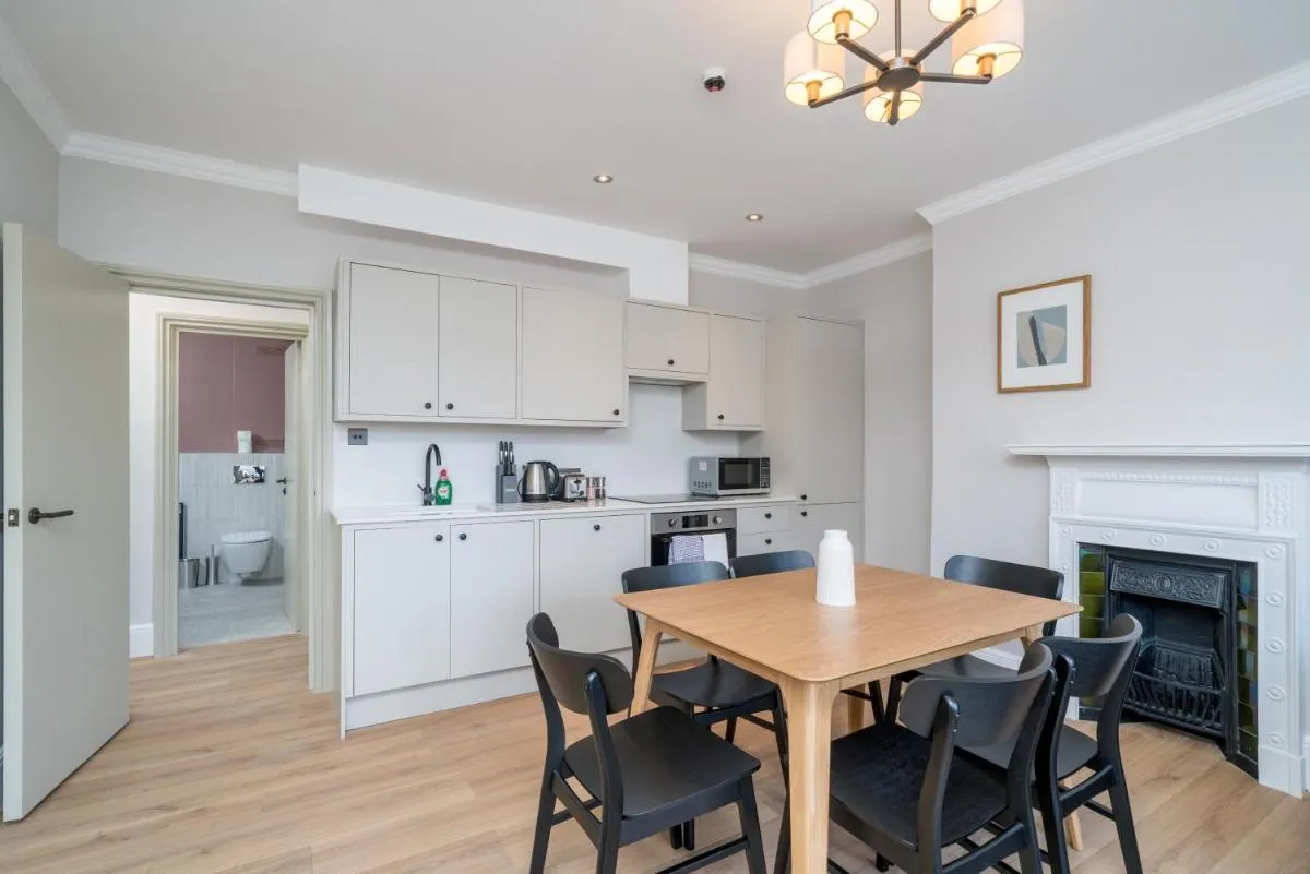 Image 4 of Modern Flats in Fitzrovia – Steps from Oxford St, Soho and London Top Sights