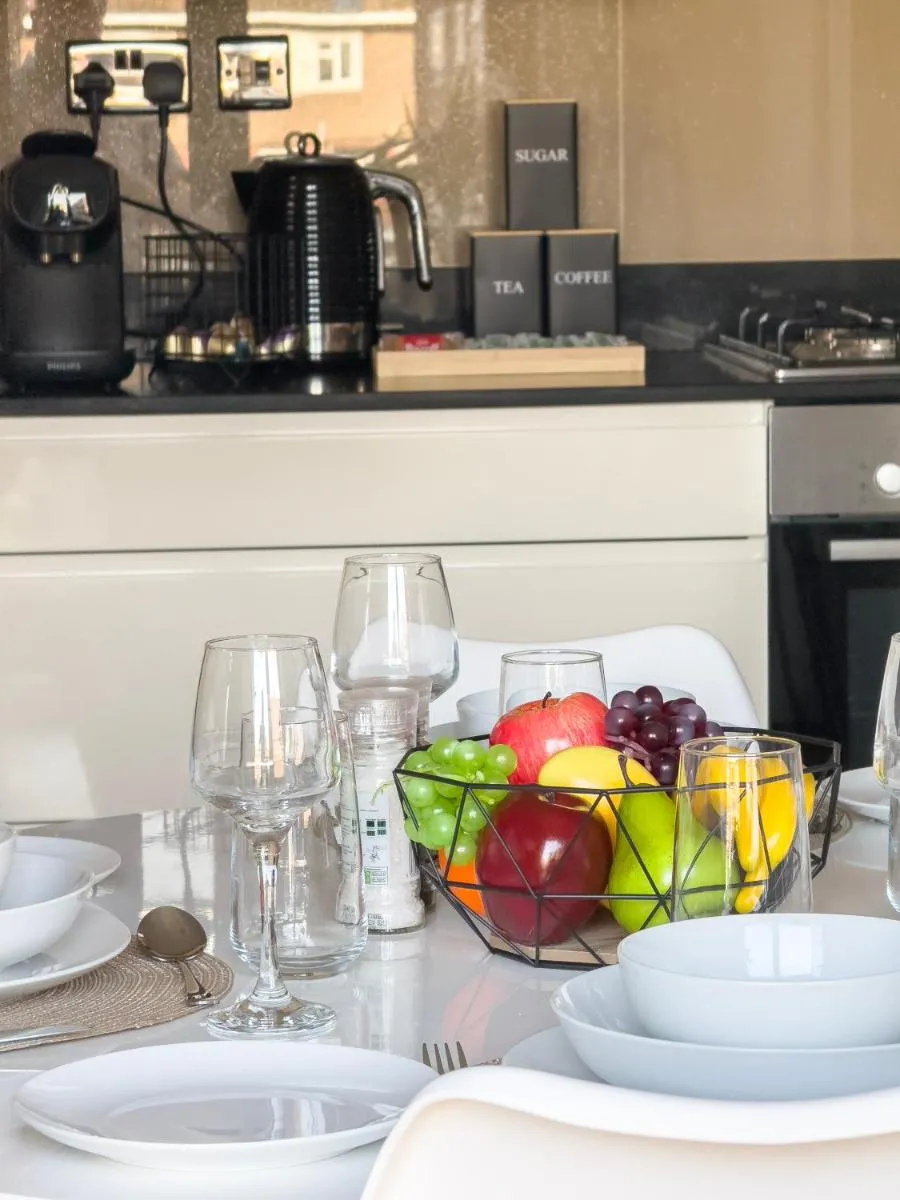 Image 3 of Modern London Hoxton Shoreditch Balcony Flat 2 Bed 2 Bath