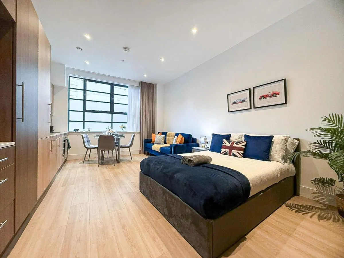 Image 2 of Modern Studio Flats in St Johns Wood near Marylebone & Regents Park