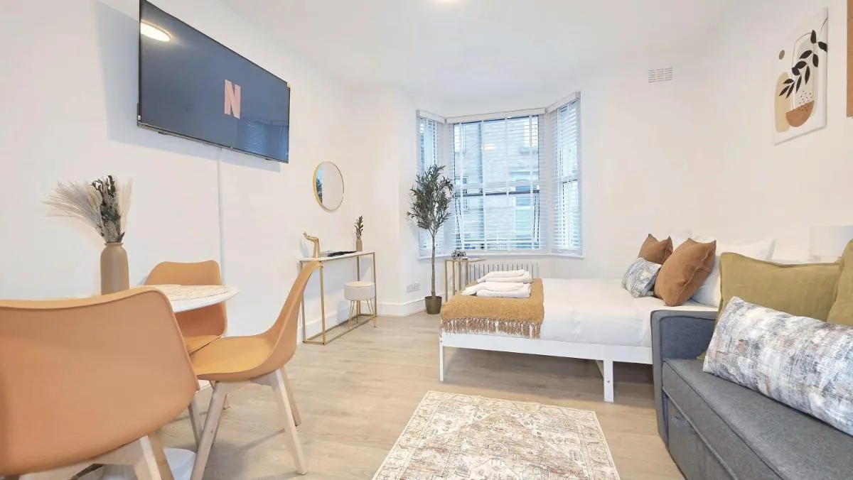 Image 5 of Modern Studio for 4 guests in Kings Cross