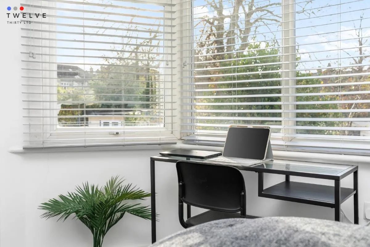 Image 5 of Modern Studio with En-Suite & Kitchenette 6 – Brixton