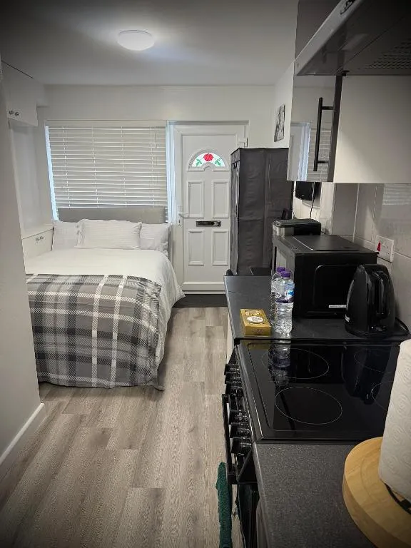 Modern Studio with Free Parking Near City Airport and ExCeL