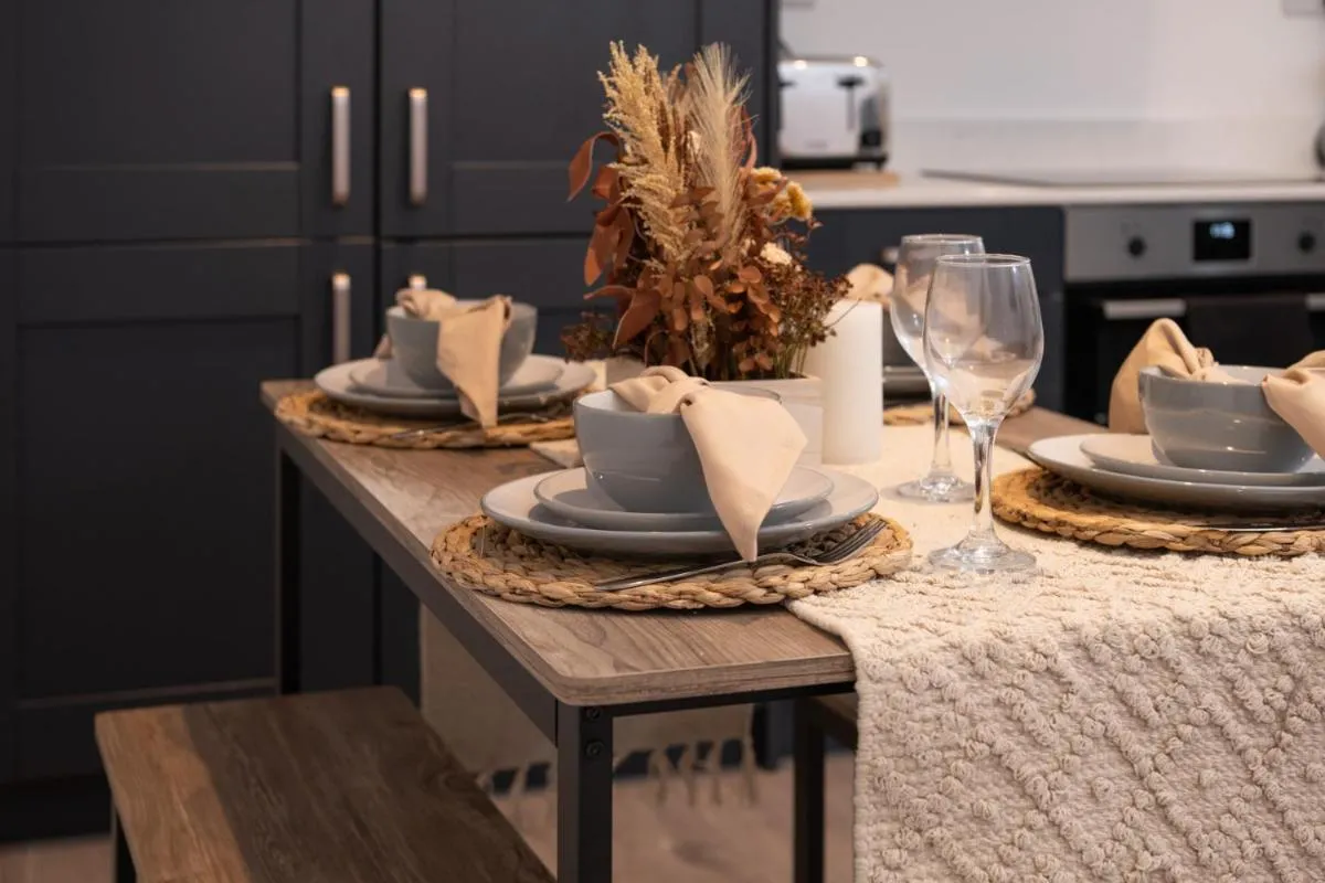 Image 4 of Modern, Stylish, cosy, Finchley London 3 Bed 2 bath Apartment with Free Parking