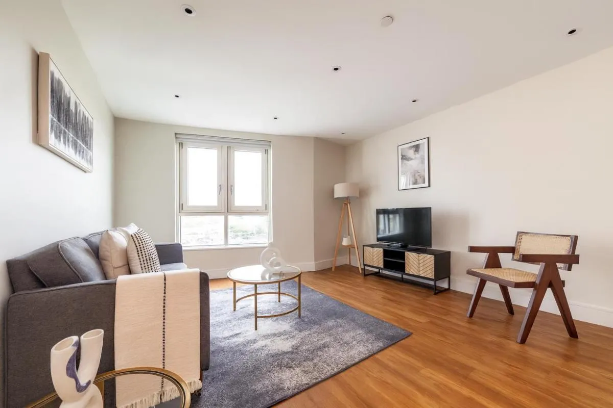 Image 3 of Modern & Quiet Islington Apartment near King’s Cross