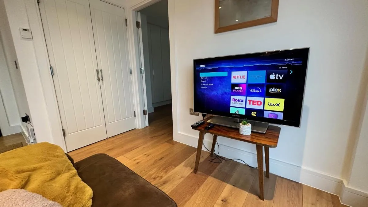 Image 5 of Modern & stylish 1 bedroom flat