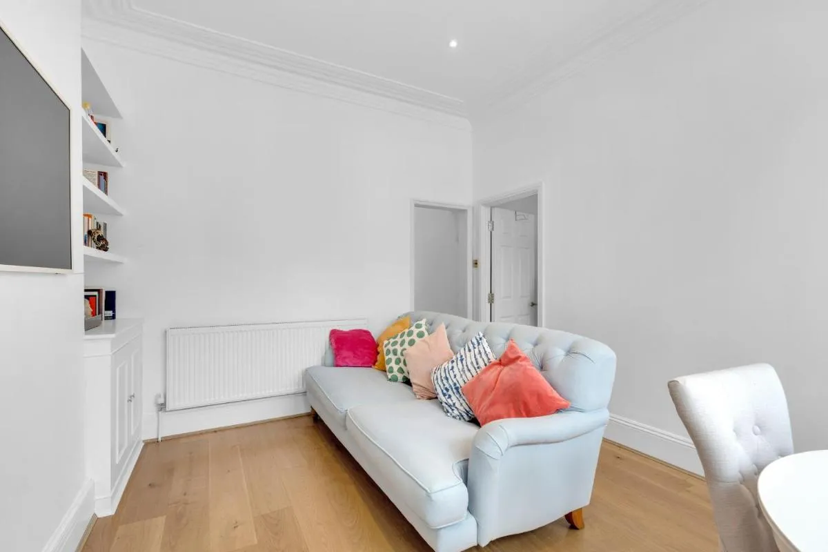 Image 5 of Modern and Cosy 2 bedroom Flat in Notting Hill