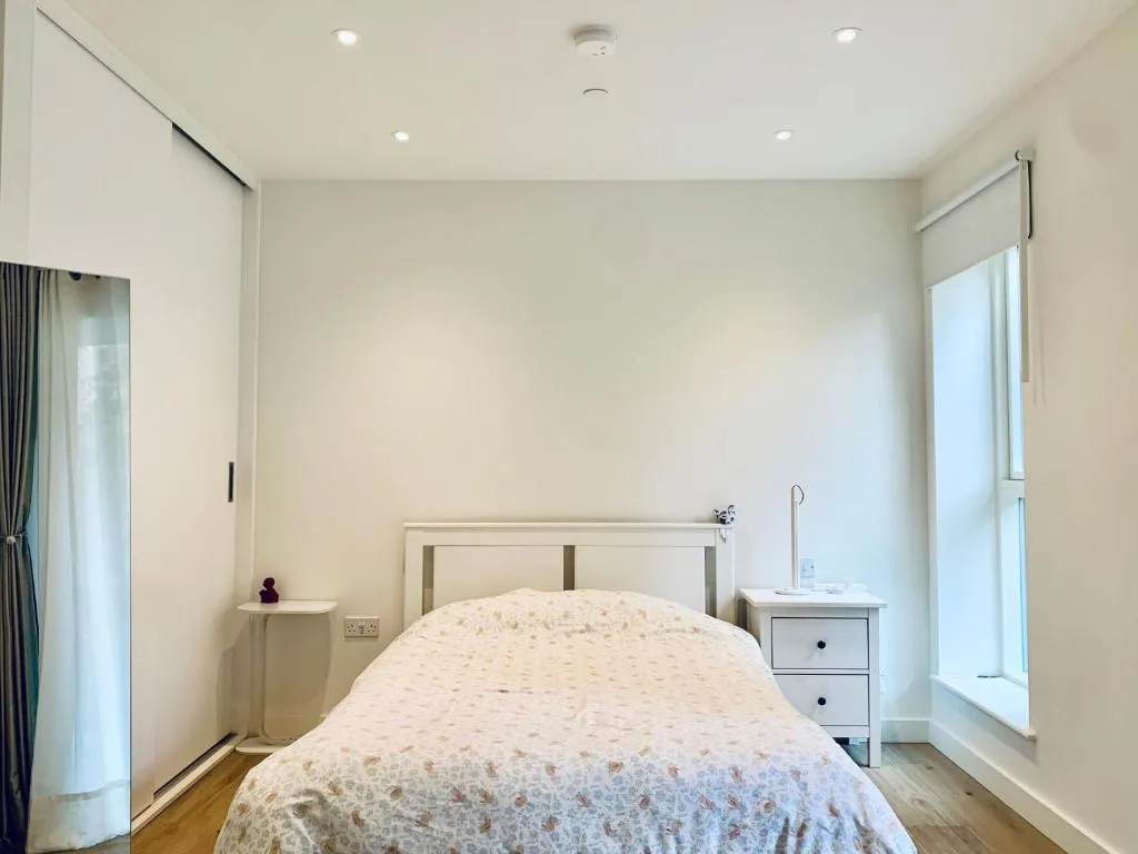 Image 1 of Modern and Cozy Studio Retreat by Alexandra Palace