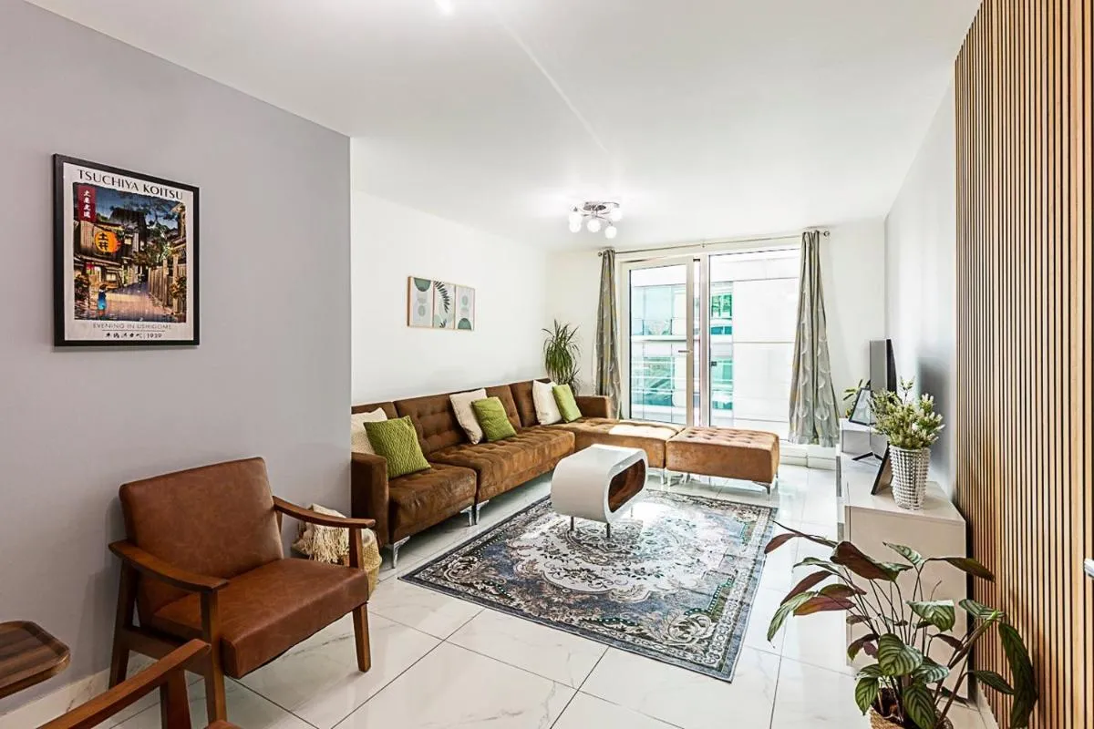 Image 5 of Modern and Minimalist Flat in Vauxhall