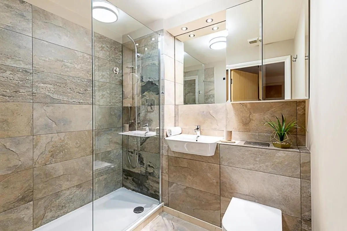 Image 4 of Modern and Minimalist Flat in Vauxhall