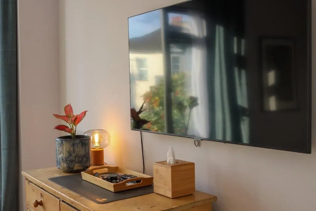 Image 1 of Modern city apartment