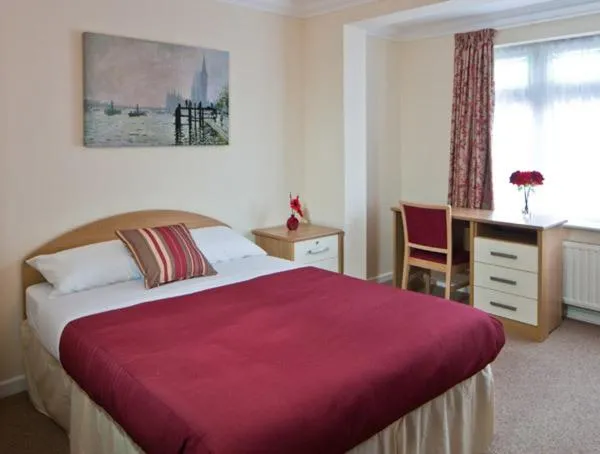 Image 1 of Montrose Guest House