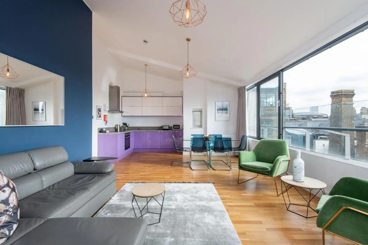 Image 4 of Mulberry South Penthouse by City Living London