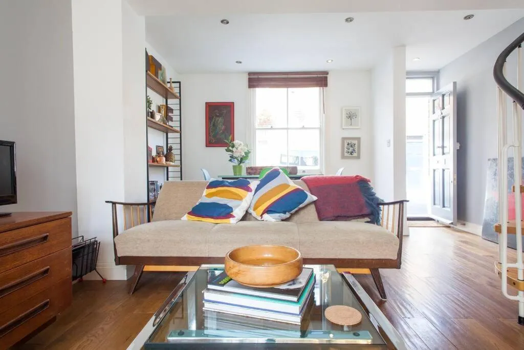 Image 5 of NAVAL COTTAGE IN THE HEART OF ROYAL GREENWICH