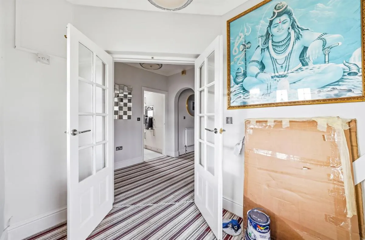 Image 3 of Nancy’s 3 bedroom house near Heathrow Airport