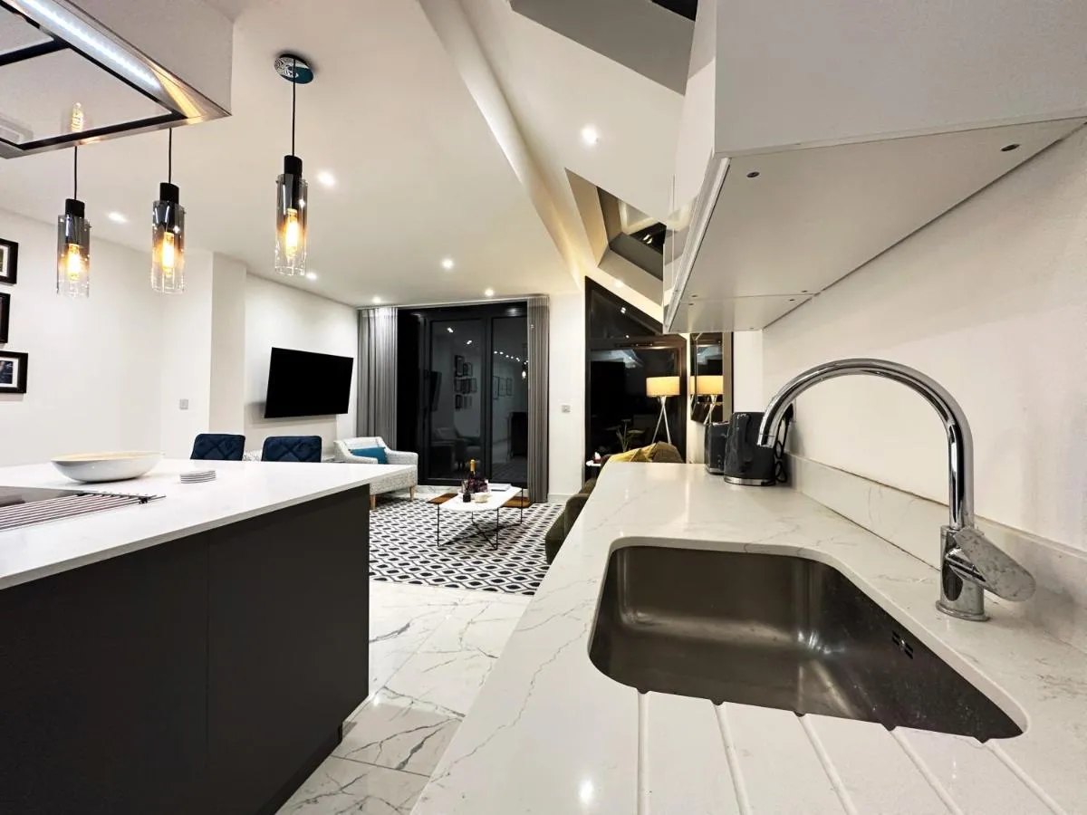 Image 5 of Nancy’s Place in Notting Hill – 2 Double Beds, Ideal for families