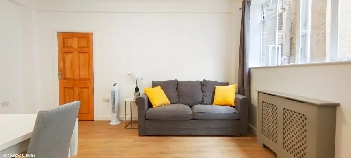 Image 4 of Neptune Flat 9 at Marble Arch