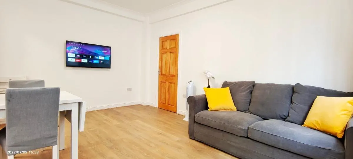 Image 5 of Neptune Flat 9 at Marble Arch
