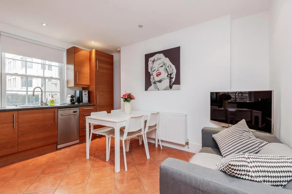 Image 4 of New 2 Bed Apartment in Covent Garden