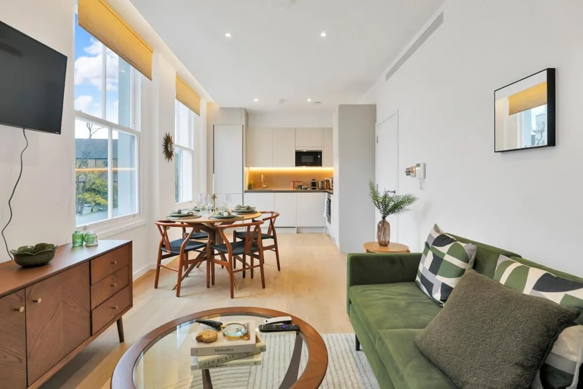 Image 5 of New Apartment in Kensington -2 bedrooms 2 baths