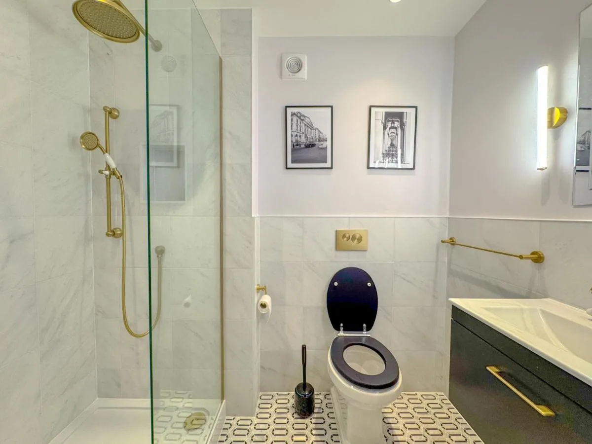 Image 3 of New Bond Street Residences