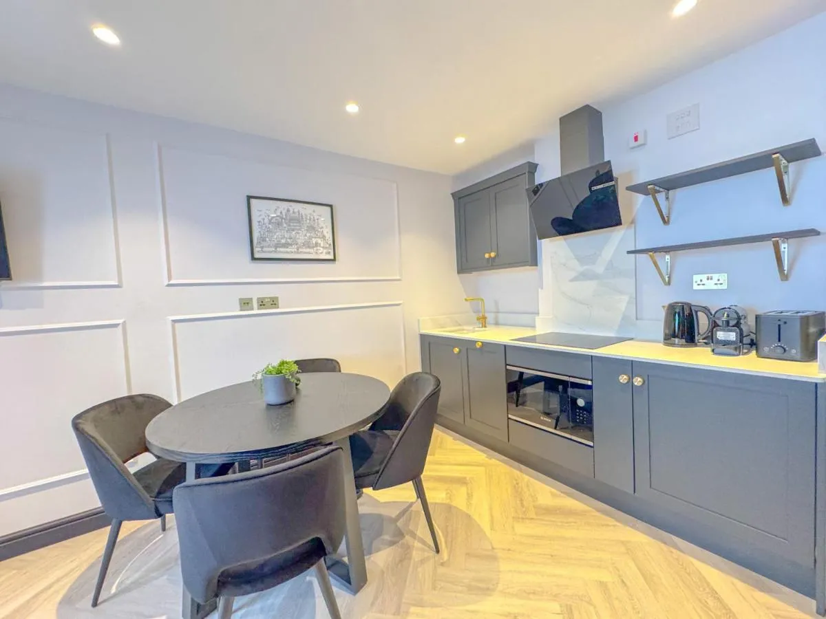 Image 4 of New Bond Street Residences