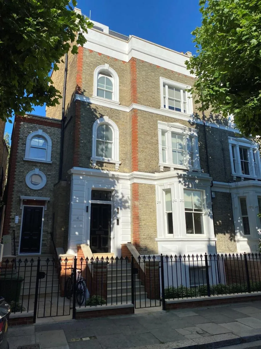 Image 4 of New! Fantastic 1 Bedroom Flat SW6 near Central London