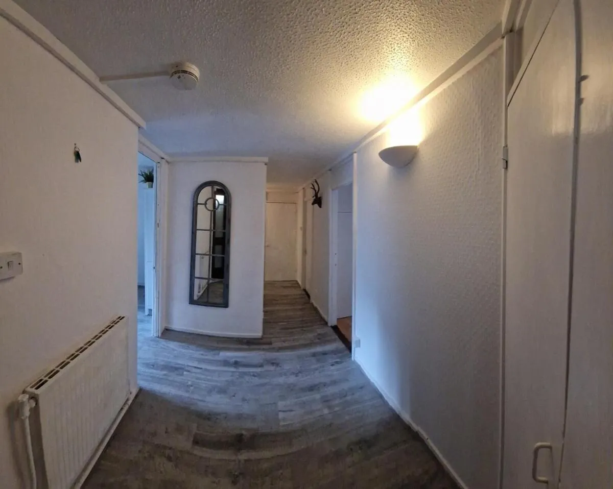 Image 3 of New Listing- 2 Bedroom Riverside Chelsea Apartment