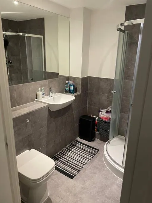 Image 3 of New London Apartment- 20mins from Central City