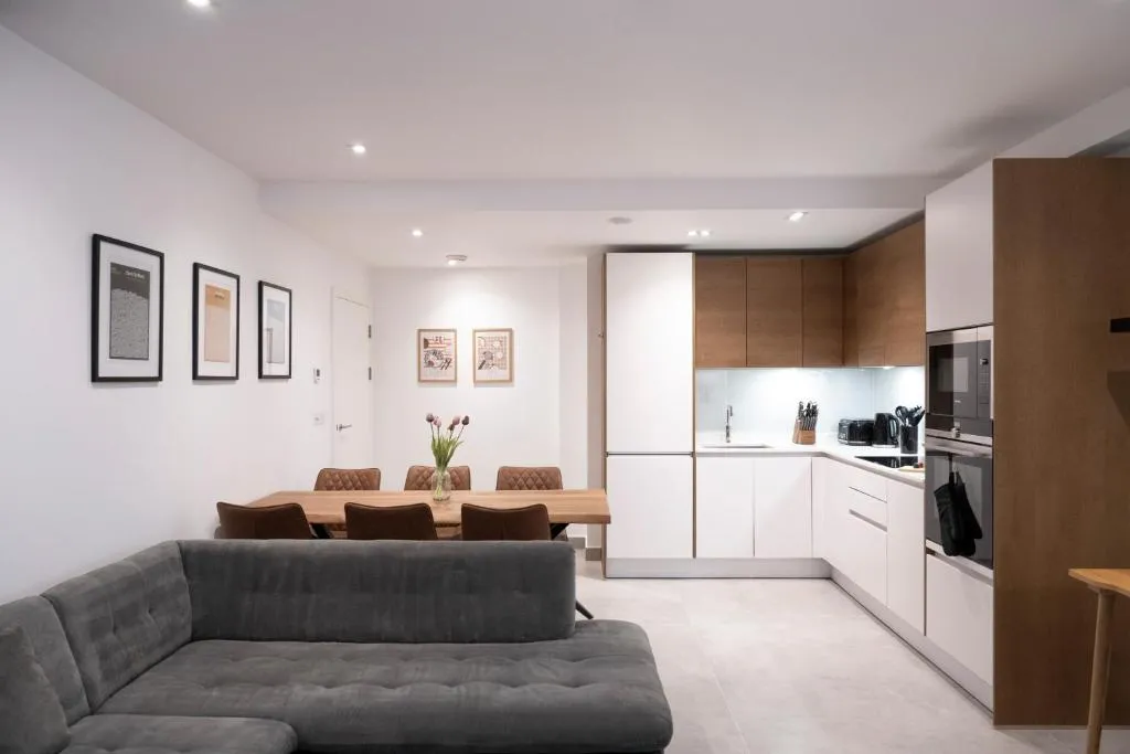 Image 1 of Newly Furnished Apt w/ Patios – Hampstead Heath