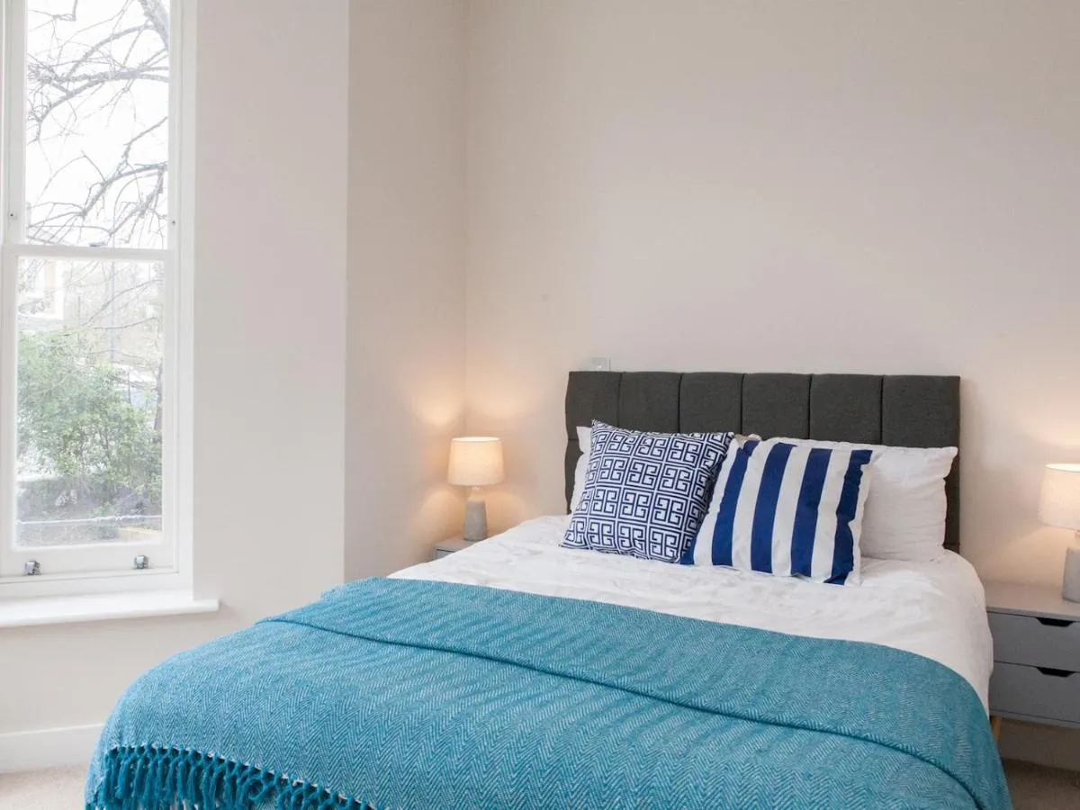 Image 5 of Newly refurbished flat w terrace – Pass the Keys