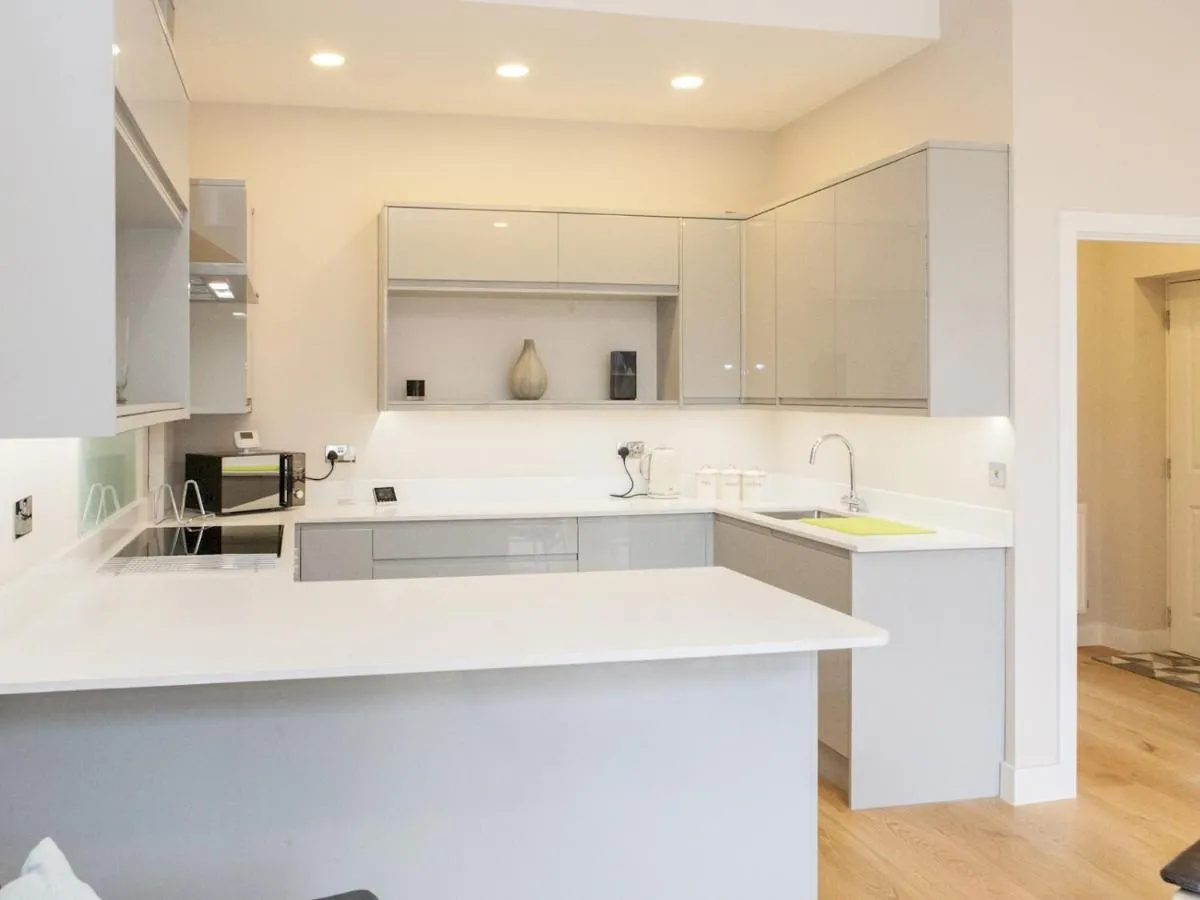 Image 3 of Newly refurbished flat w terrace – Pass the Keys