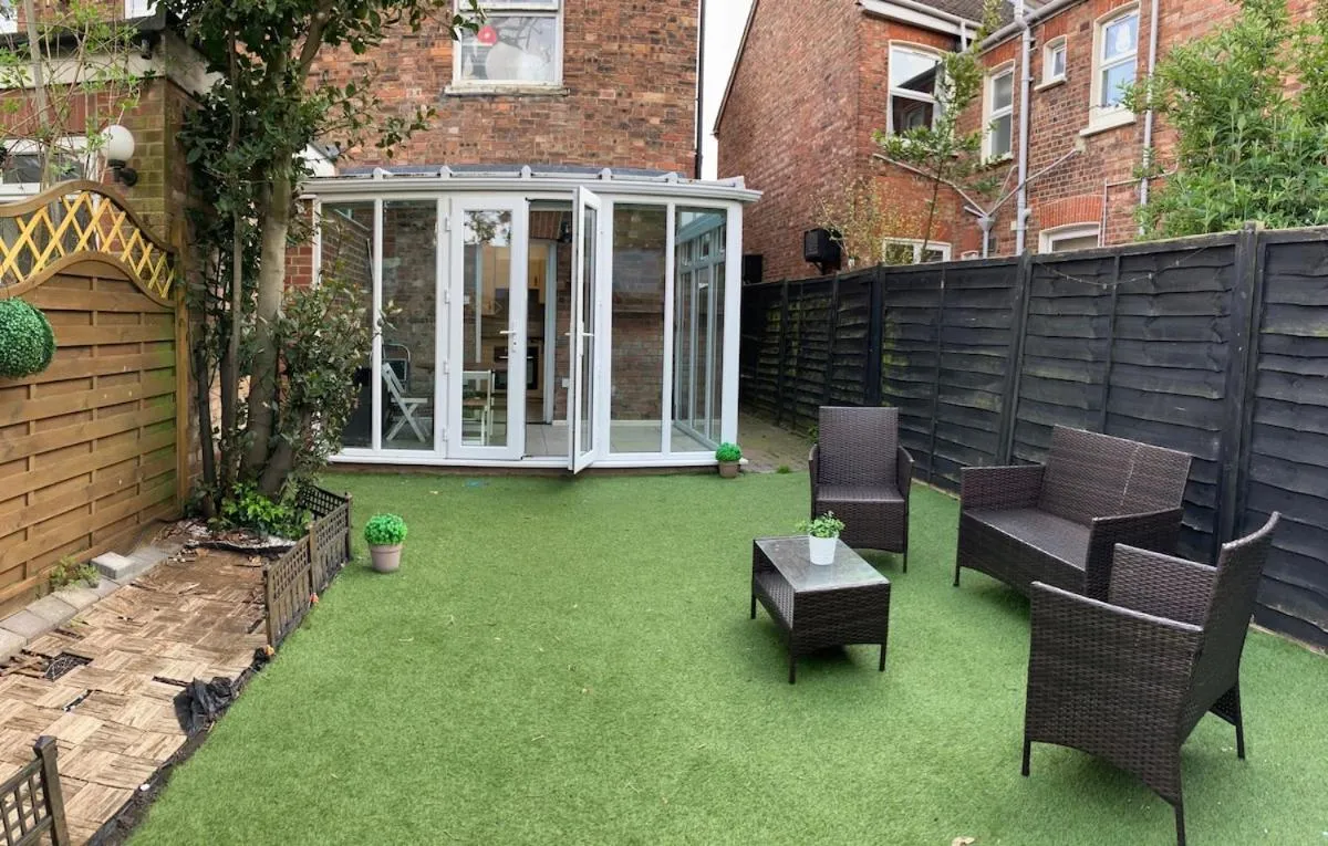 Image 5 of North Finchley – 2 bedroom flat with garden