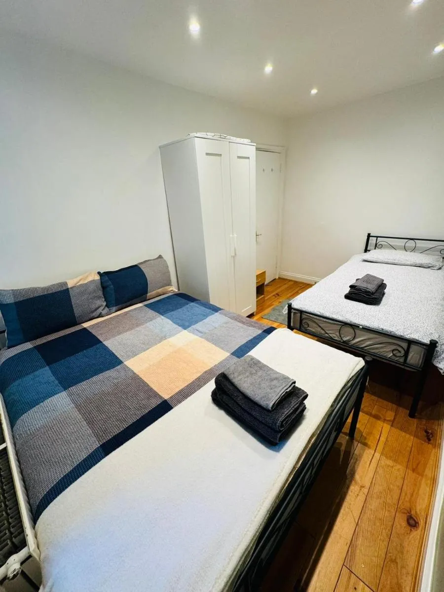 Image 3 of Notting Hill Guest Flat