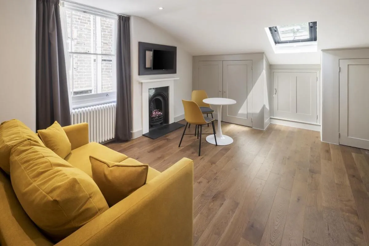 Image 5 of Notting Hill House