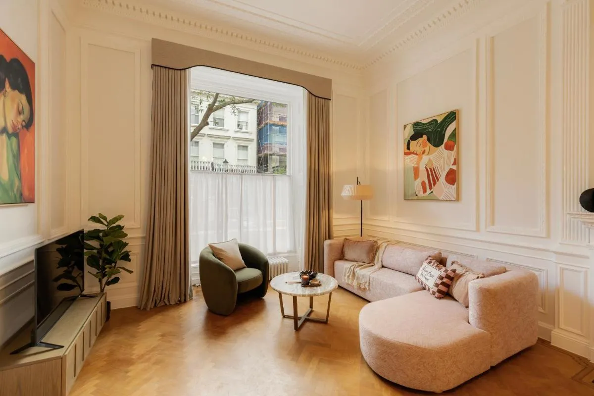 Image 3 of Notting Hill I Your Apartment