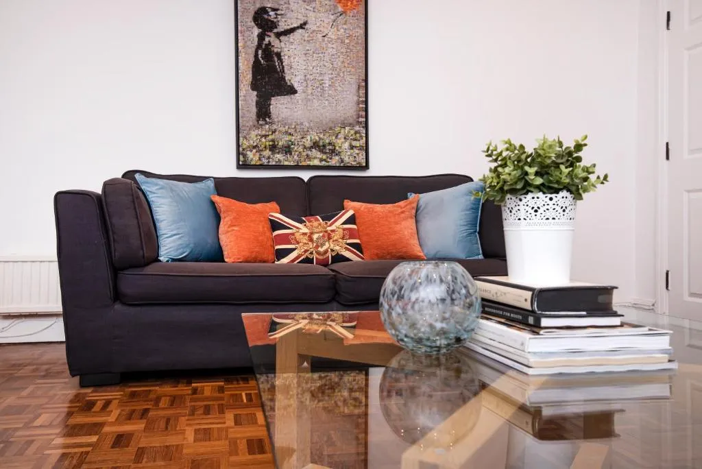 Image 1 of Notting Hill Large 3 Bed