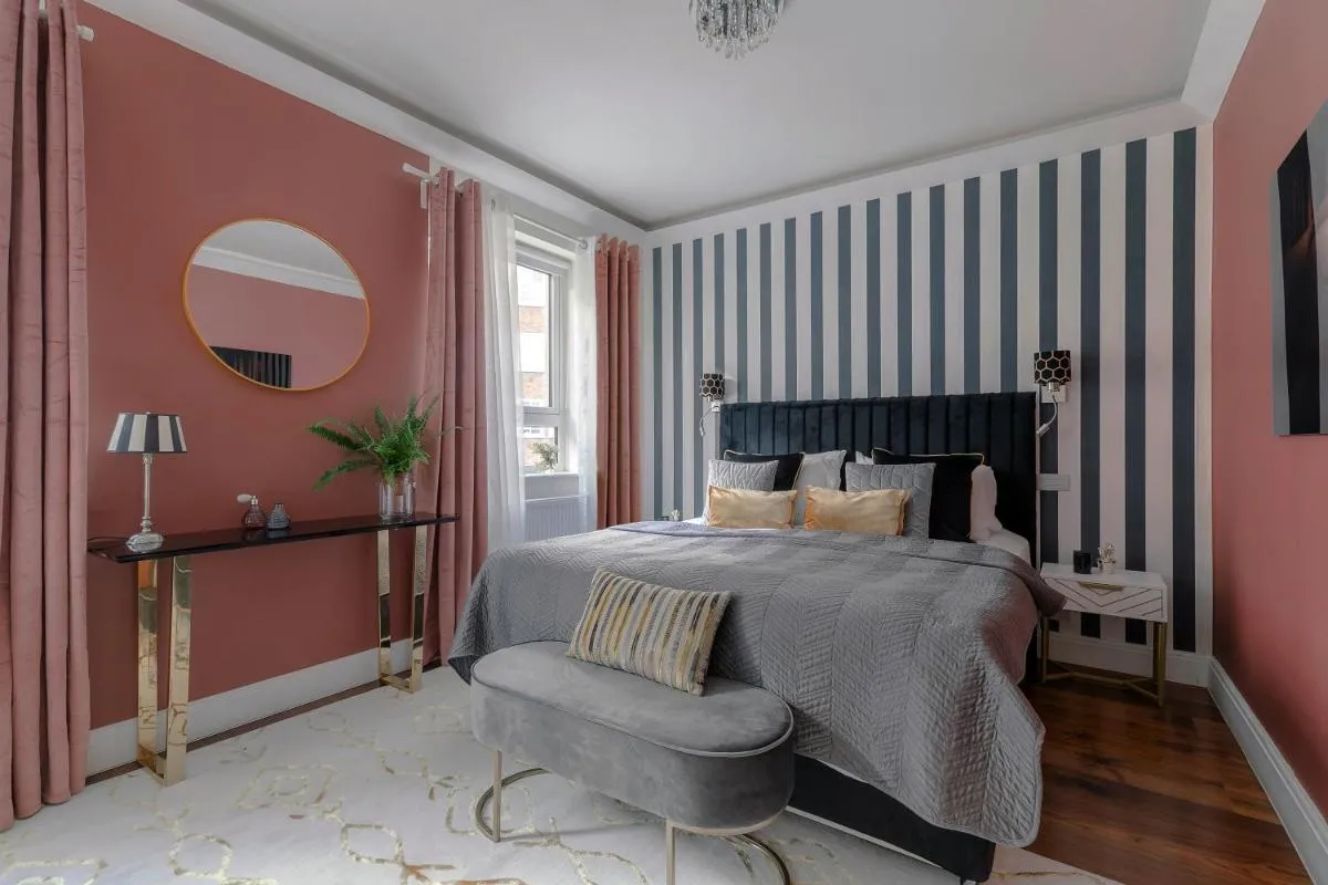 Image 2 of Notting Hill & Hyde Park EXCLUSIVE WEST-END SERENE DESIGNER FAMILY HOME 5Bed4bath