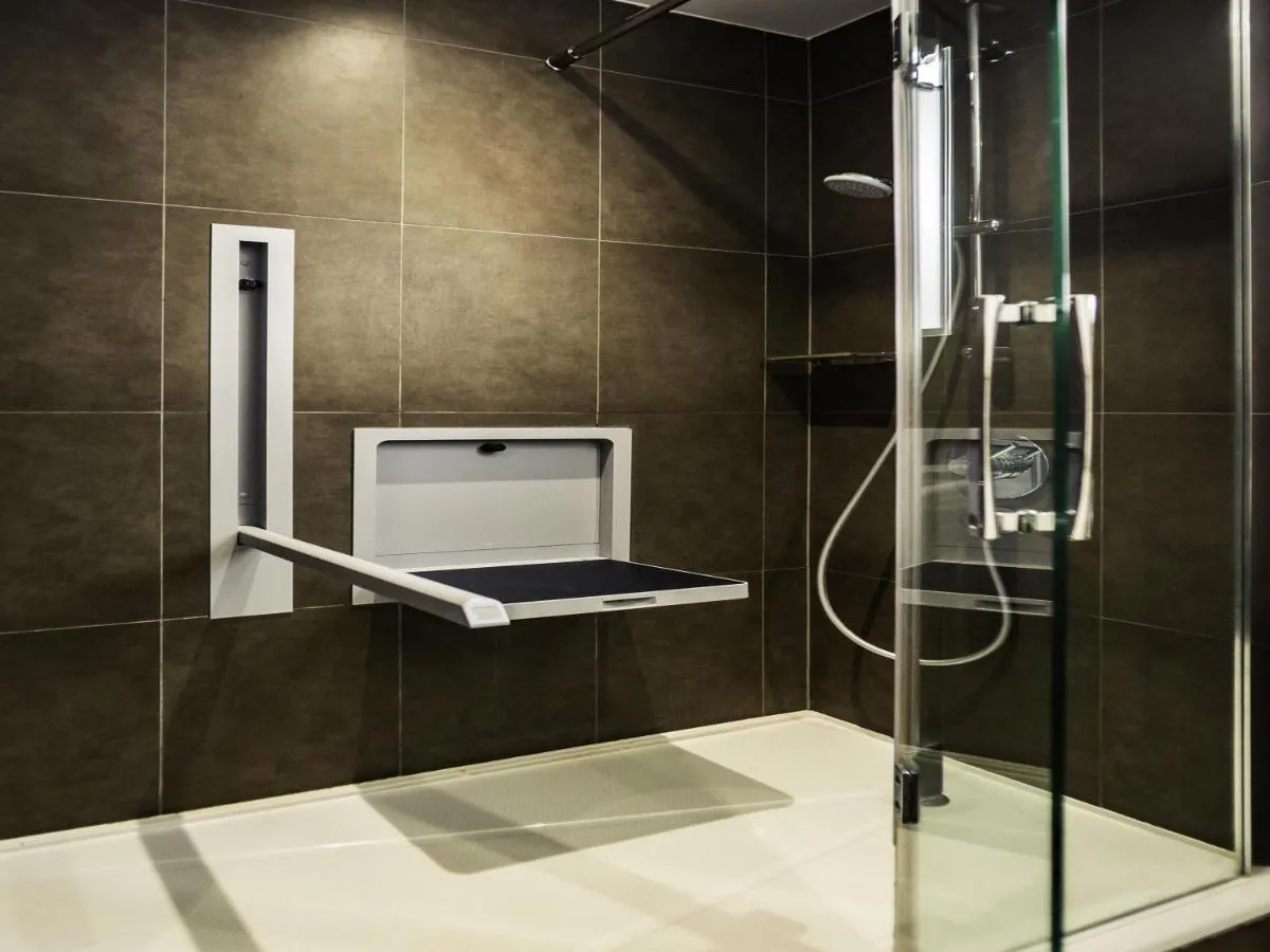 Image 3 of Novotel London Excel