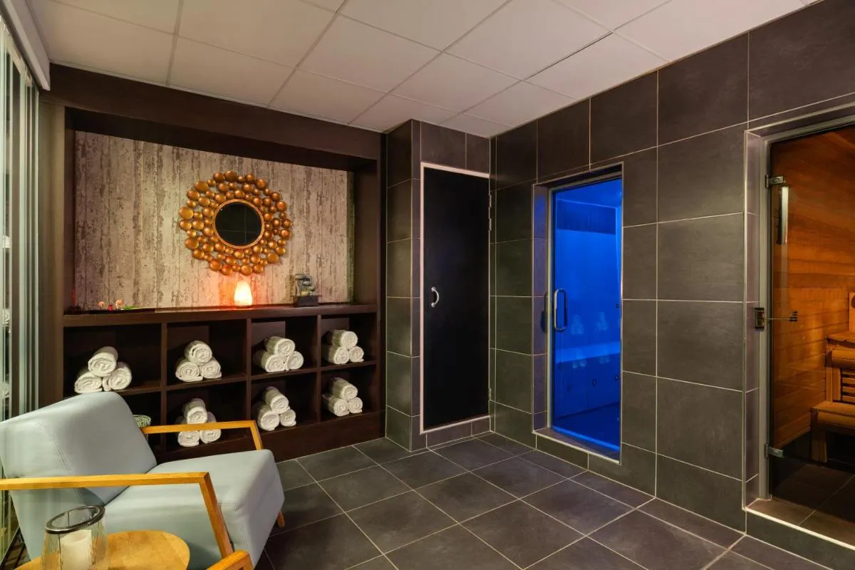 Image 3 of Novotel London Tower Bridge