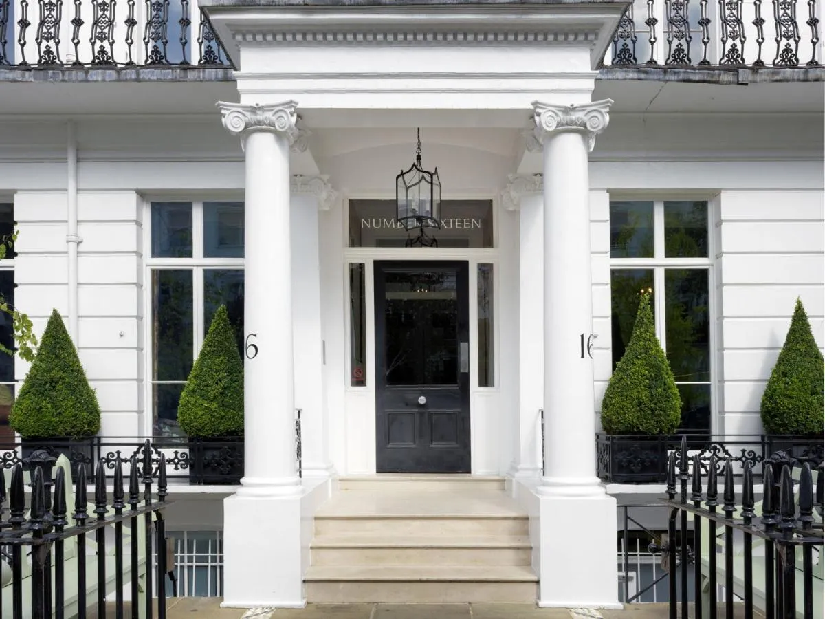 Image 4 of Number Sixteen, Firmdale Hotels