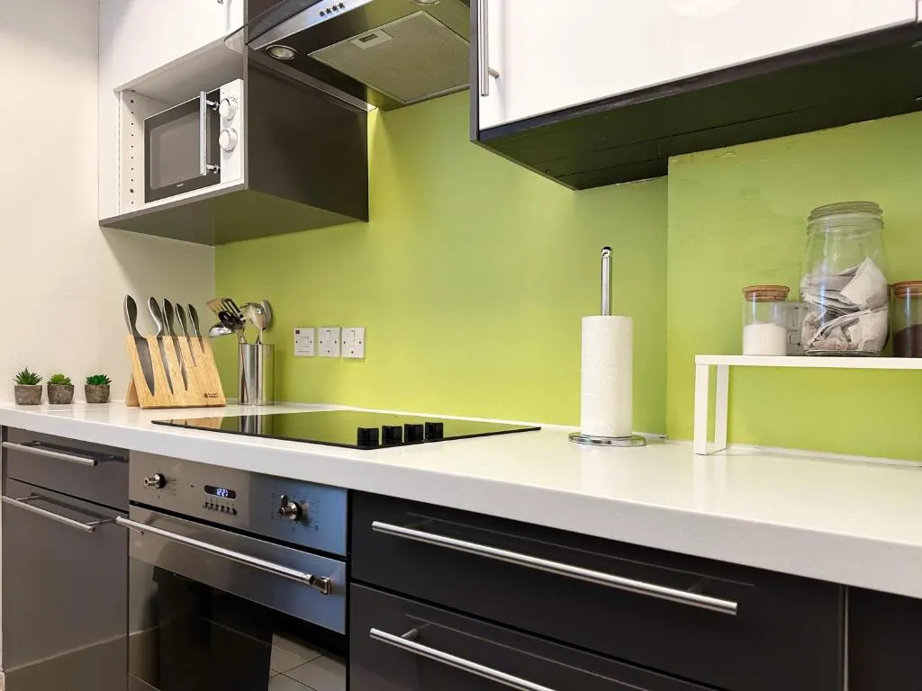 Oliver’s Place in Holborn – 2 Double Beds, 1 Sofa Bed, Great Location
