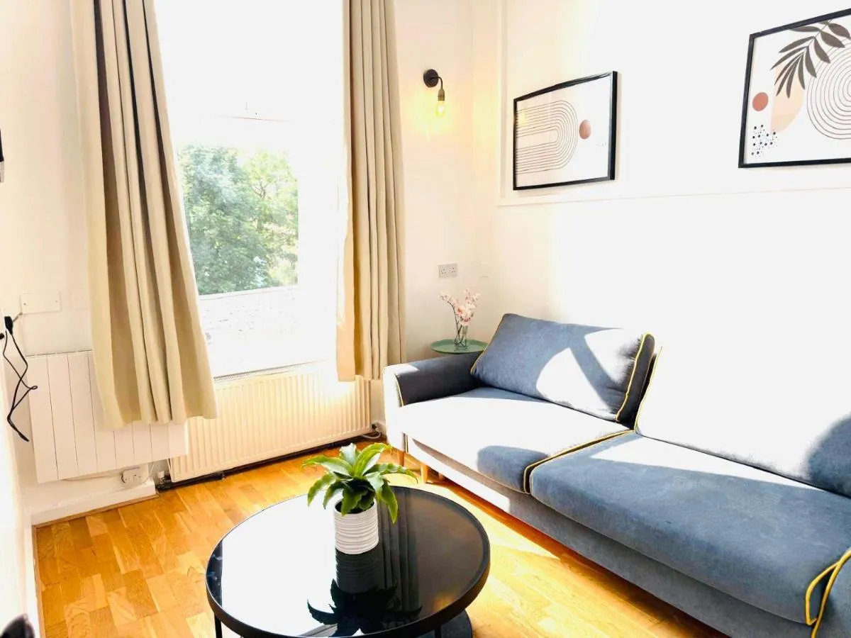 Image 3 of One Bedroom Flat A in Kentish Town